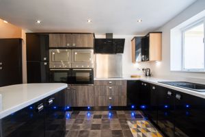 Photo 8- click for photo gallery